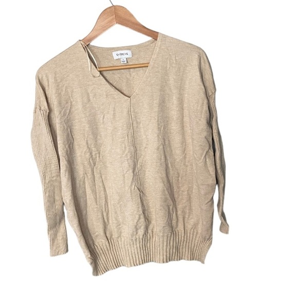 Evereve Everly Knit Tunic in OATMEAL - Picture 2 of 11